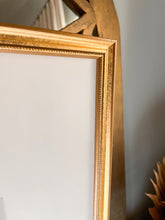 Load image into Gallery viewer, Split leaf in Green II, Original Artwork by Kendal Blanchard, Southern artist, Southern art, Flower art, Botanical art, Textured art, Collaged art, Classic artwork, Timeless art, Blue and white artwork, Foliage artwork, Traditional artwork, Original artwork, Traditional home artwork, Painted flowers, Botanicals Florals, Floral artwork, Coastal artwork